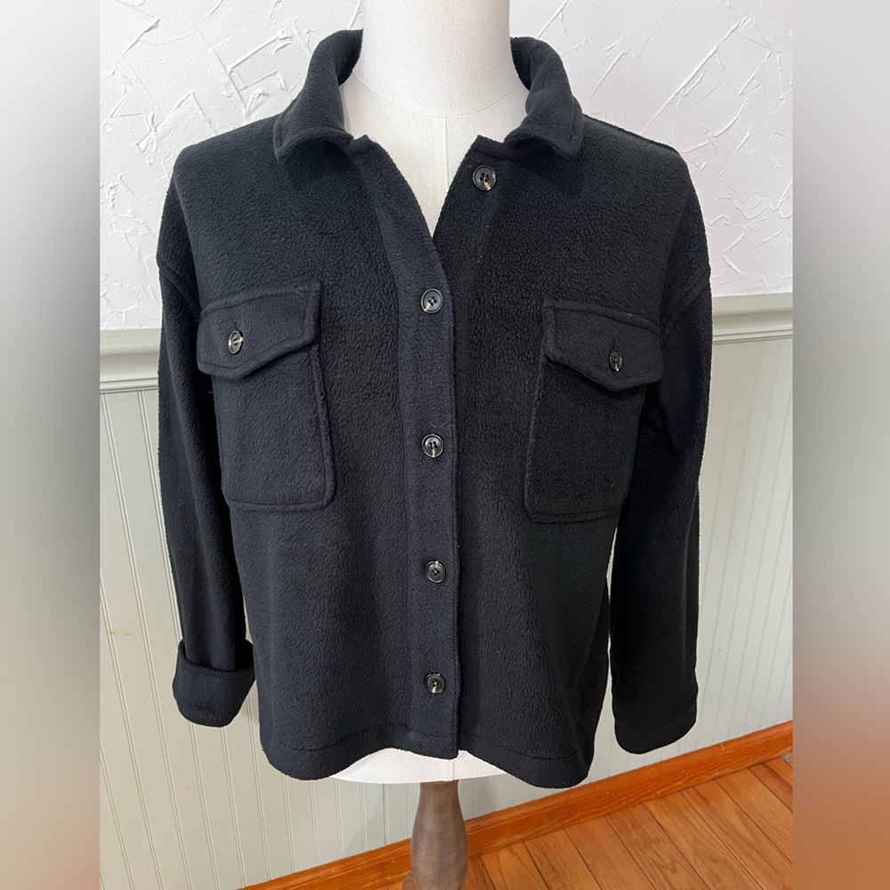 Women’s Altar’d State Black Shacket Large Soft‎ Fleece